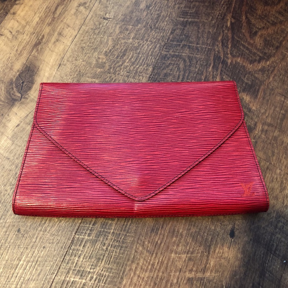 LOUIS VUITTON RED EPI LEATHER CLUTCH
